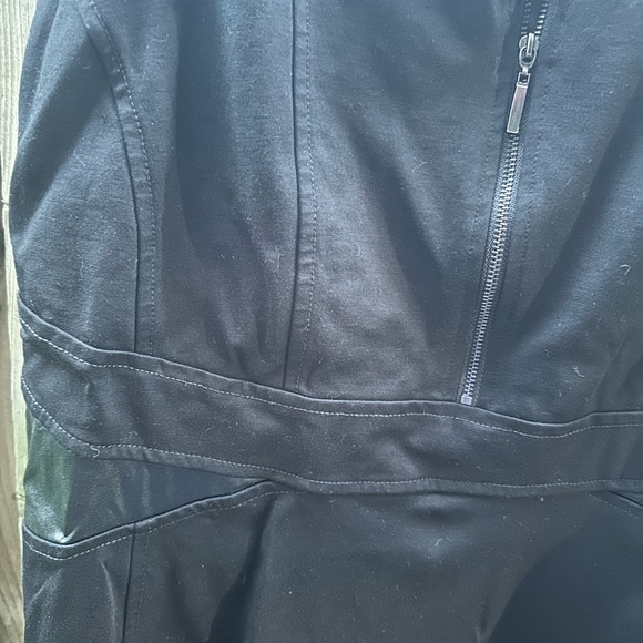 Michel Studio (Additionelle Canada) dress in 2X - Picture 2 of 4